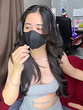 Voyerra g online show from March 2026 01:01:02 AM