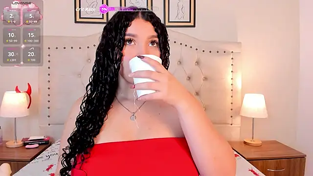 Snapshot of cristhi_esterling chatting on December 2025 12:15:02 PM cristhi esterling online show from December 2025 12:15:02 PM