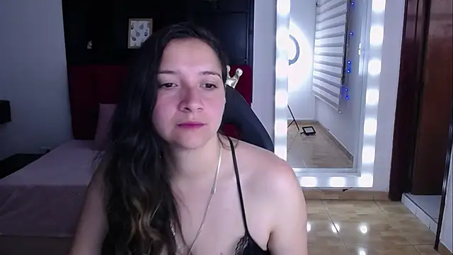 Agatha bellucci  online show from September 2025 02:46:01 PM