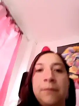 Agatha bellucci  online show from November 2025 09:26:02 PM