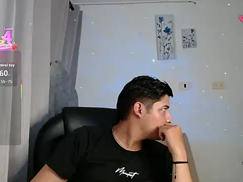 yesitwink  online show from March 2026 02:27:02 AM