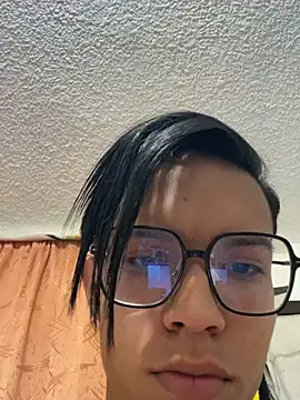 diegoand0911 online show from April 2026 04:46:01 PM