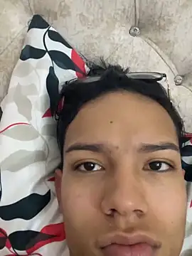 diegoand0911 online show from April 2026 01:12:02 PM