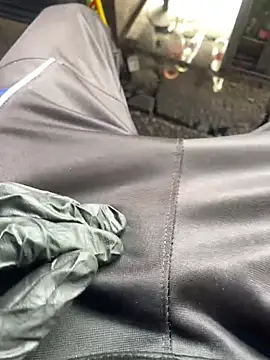 diegoand0911 online show from April 2026 04:46:01 PM