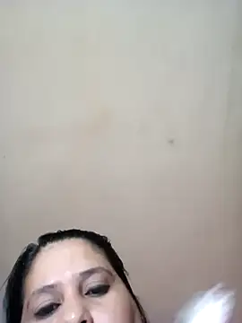 Ayma1983 online show from February 2026 11:10:02 AM