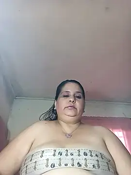 Ayma1983 online show from February 2026 10:09:01 PM