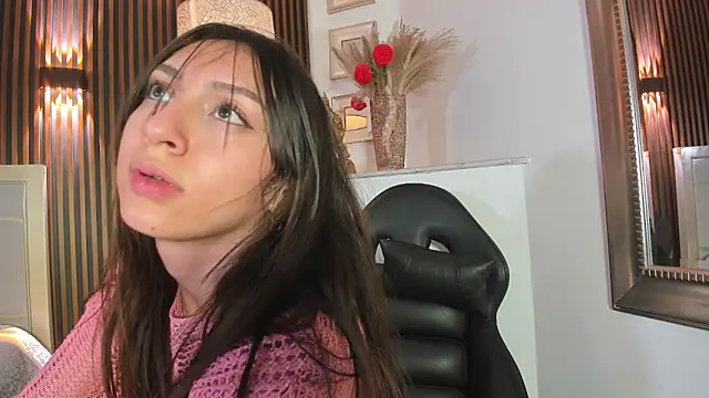 Snapshot of LuluBeerry chatting on February 2026 06:37:01 AM LuluBeerry online show from February 2026 06:37:01 AM