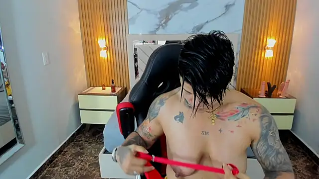 KAROLLJONES1 online show from June 2026 12:48:02 AM