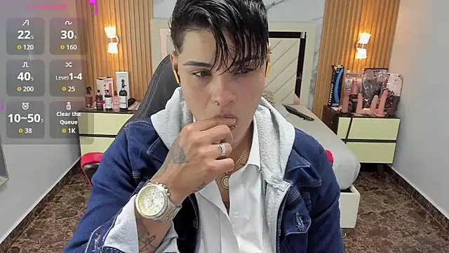 KAROLLJONES1 online show from October 2025 02:27:02 AM