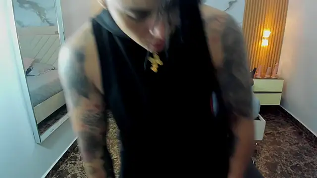KAROLLJONES1 online show from July 2026 12:38:01 PM