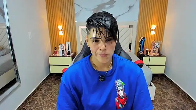 KAROLLJONES1 online show from January 2026 07:54:02 PM