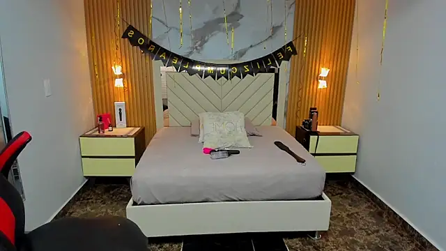 KAROLLJONES1 online show from February 2026 12:35:01 PM