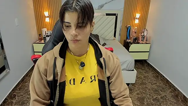 KAROLLJONES1 online show from November 2025 07:39:01 PM