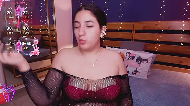 ambar lover online show from October 2025 08:30:02 PM