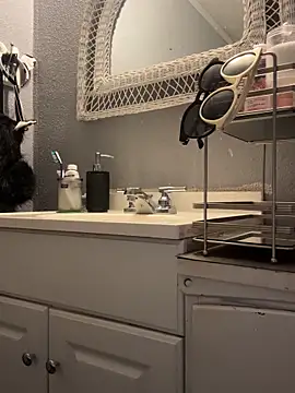 goddessmissmia online show from September 2025 04:35:02 PM