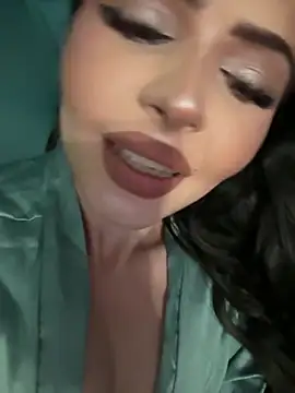 solaradevitta888 online show from May 2026 08:33:02 PM