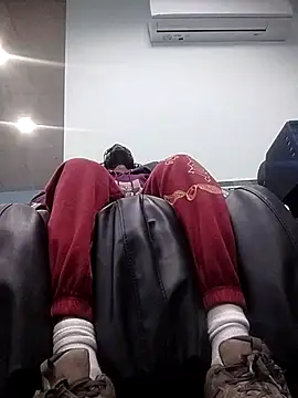 Snapshot of 77daddydick chatting on November 2025 01:26:02 PM 77daddydick online show from November 2025 01:26:02 PM