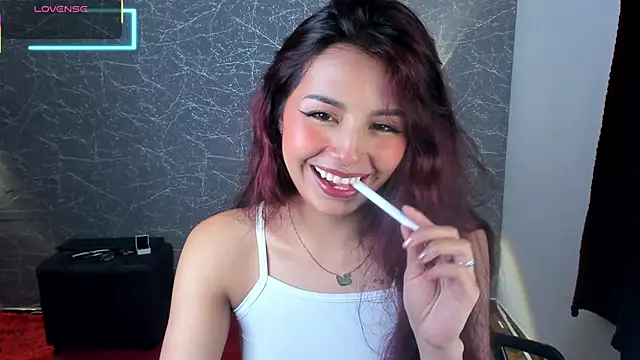 Snapshot of Miss_Charlottet chatting on October 2025 09:35:01 PM Miss Charlottet online show from October 2025 09:35:01 PM