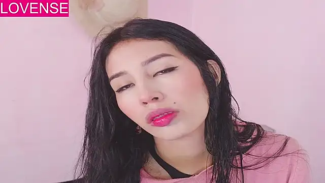 Miss Charlottet online show from May 2026 02:20:02 PM