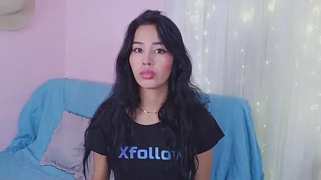 Miss Charlottet online show from May 2026 03:01:02 AM