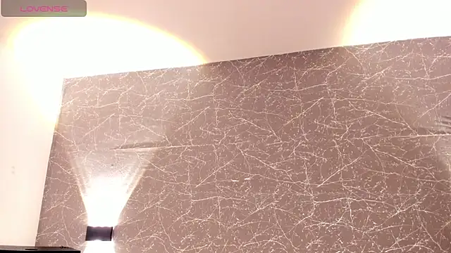 Snapshot of Miss_Charlottet chatting on December 2025 09:20:02 PM Miss Charlottet online show from December 2025 09:20:02 PM