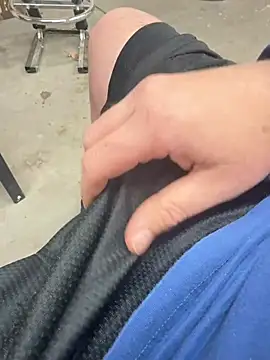 jamesliddick38 online show from February 2026 03:57:02 AM