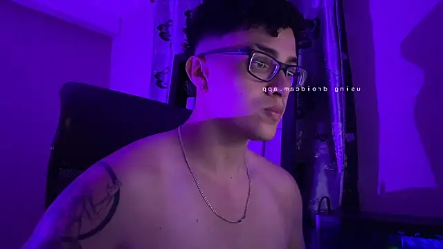 Snapshot of edwinsalvatorex chatting on December 2025 05:00:02 AM edwinsalvatorex online show from December 2025 05:00:02 AM