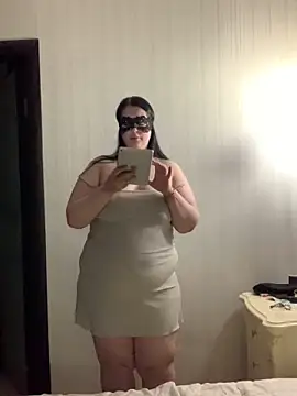 Snapshot of Mami_mari chatting on May 2026 12:41:01 AM Mami mari online show from May 2026 12:41:01 AM