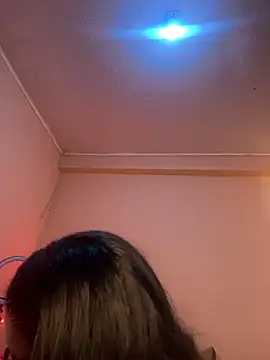 princesaliay online show from February 2026 10:18:01 PM