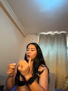 princesaliay online show from March 2026 11:02:01 AM