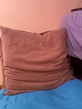 princesaliay online show from December 2025 06:36:02 PM