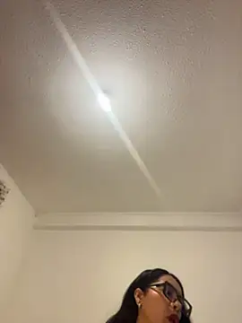 princesaliay online show from July 2026 10:55:02 AM
