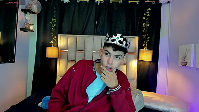 Room 69x online show from October 2025 03:51:02 AM