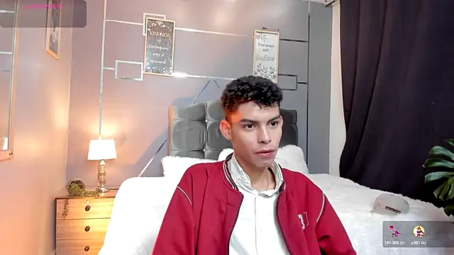 Snapshot of Room_69x chatting on November 2025 03:12:02 AM Room 69x online show from November 2025 03:12:02 AM