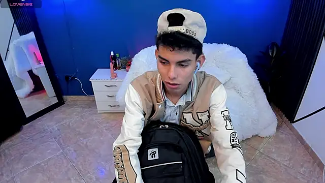 Snapshot of Room_69x chatting on December 2025 03:16:02 AM Room 69x online show from December 2025 03:16:02 AM