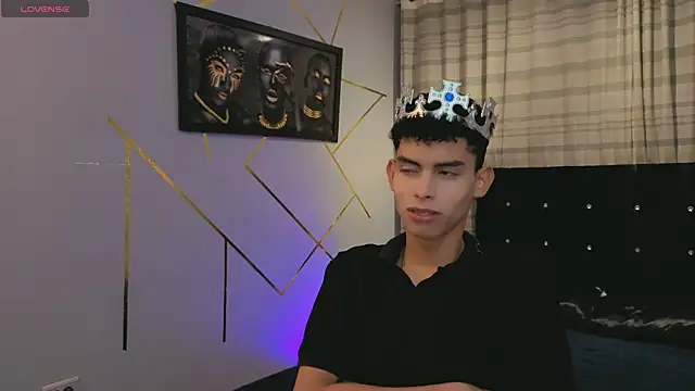 Snapshot of Room_69x chatting on October 2025 09:13:02 PM Room 69x online show from October 2025 09:13:02 PM