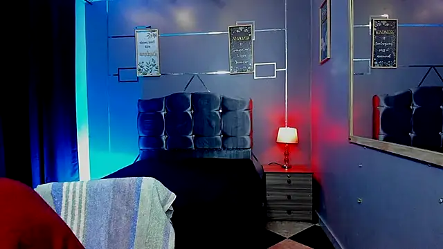 Room 69x online show from October 2025 03:52:01 AM