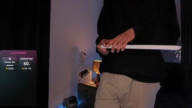 Room 69x online show from January 2026 05:11:01 AM