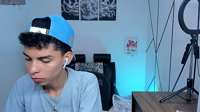 Snapshot of Room_69x chatting on November 2025 03:29:03 AM Room 69x online show from November 2025 03:29:03 AM