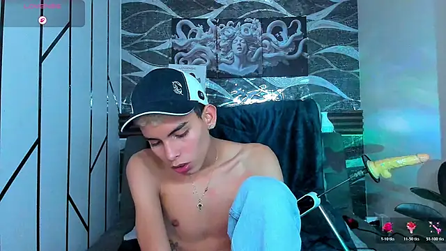 Room 69x online show from March 2026 01:33:02 AM