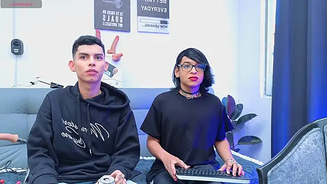 Room 69x online show from May 2026 01:09:01 PM