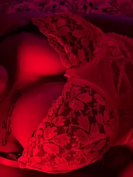 Snapshot of Bengalibeauty12 chatting on October 2025 02:16:02 PM Bengalibeauty12 online show from October 2025 02:16:02 PM