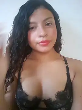 Snapshot of Lulupeach69 chatting on October 2025 11:23:01 AM Lulupeach69 online show from October 2025 11:23:01 AM