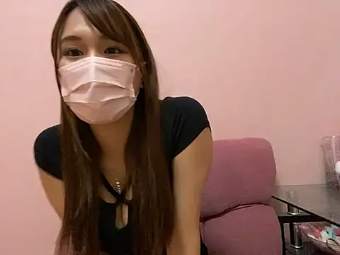 Snapshot of rad_chan chatting on October 2025 05:31:01 AM rad chan online show from October 2025 05:31:01 AM