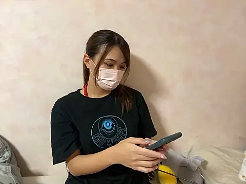 Snapshot of rad_chan chatting on October 2025 01:35:02 PM rad chan online show from October 2025 01:35:02 PM