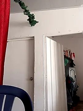 linda luna29 online show from December 2025 07:15:02 PM