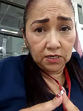 linda luna29 online show from January 2026 09:30:01 PM