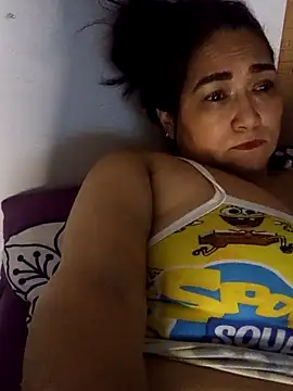 Snapshot of linda_luna29 chatting on September 2025 01:00:02 AM linda luna29 online show from September 2025 01:00:02 AM