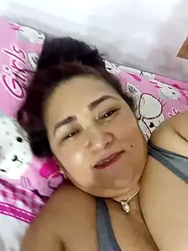 linda luna29 online show from December 2025 02:33:01 AM