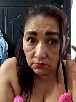Snapshot of linda_luna29 chatting on October 2025 02:57:01 AM linda luna29 online show from October 2025 02:57:01 AM